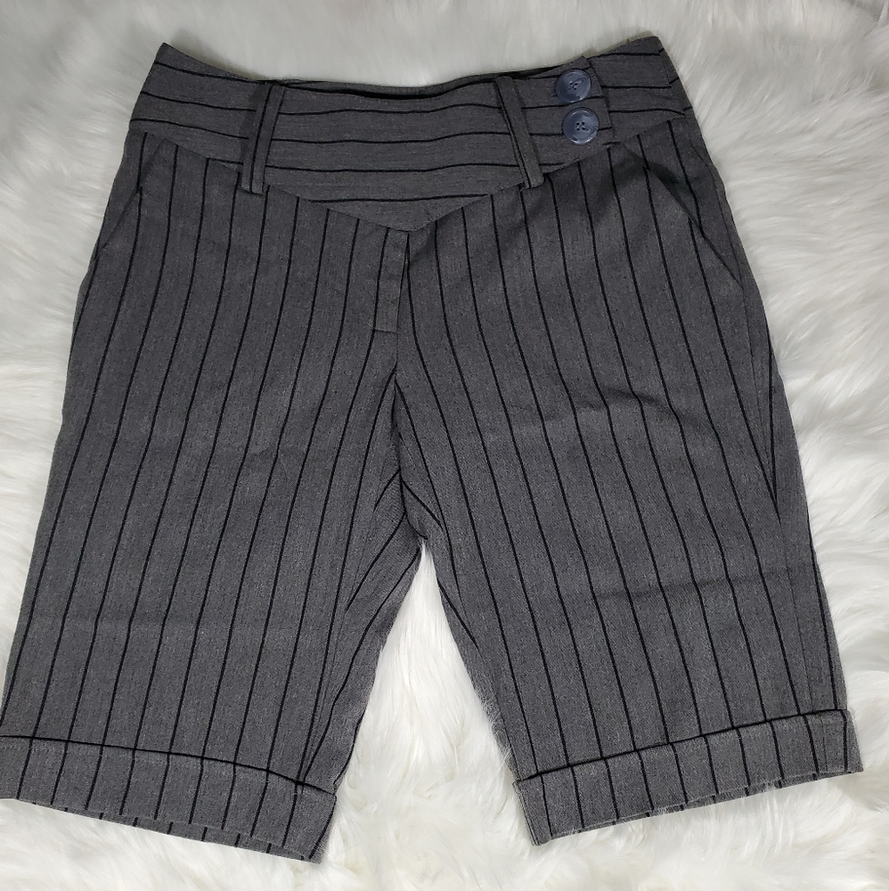 jesa & jonnie women's shorts Bermuda